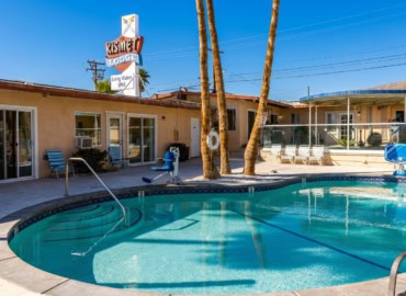 Mountain View Exterior