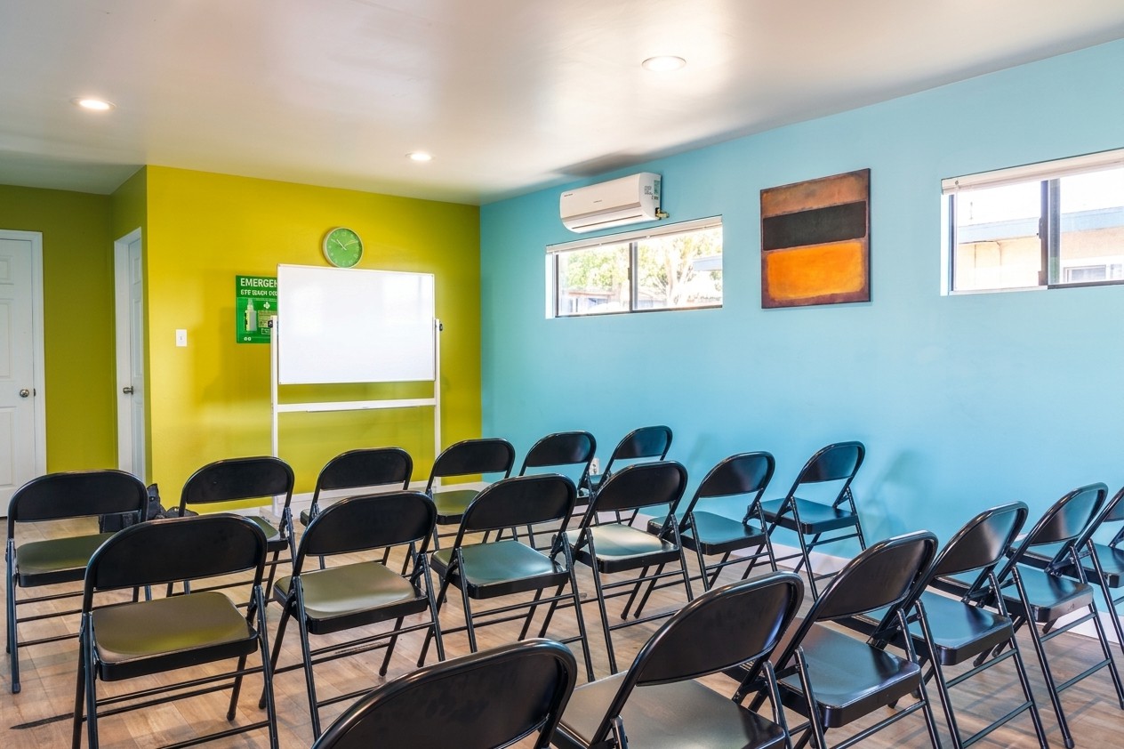 5th Street Group Room 3