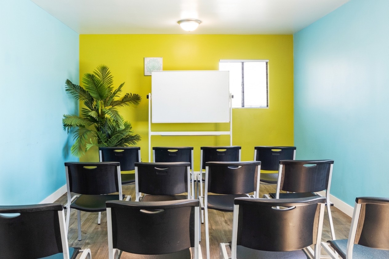 5th Street Group Room 6