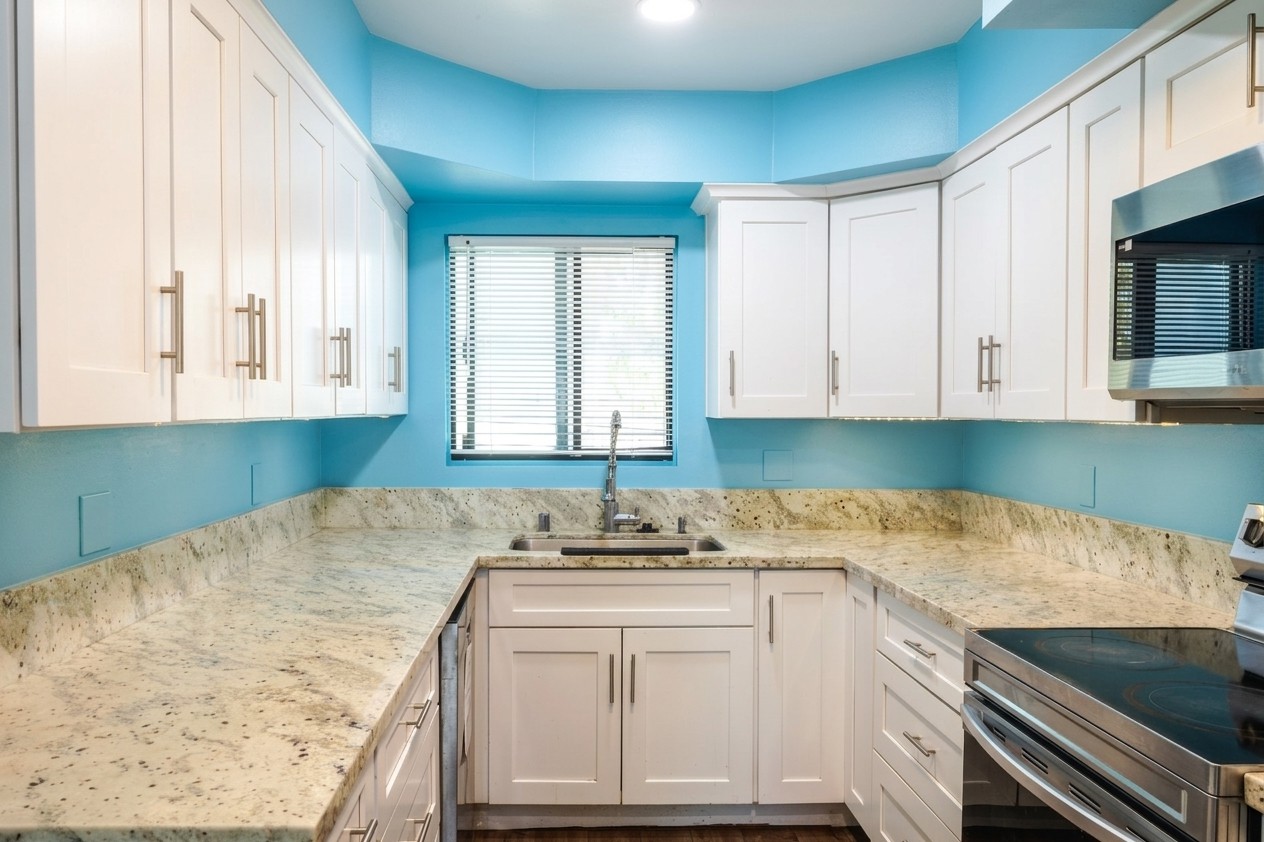 5th Street Kitchen 2