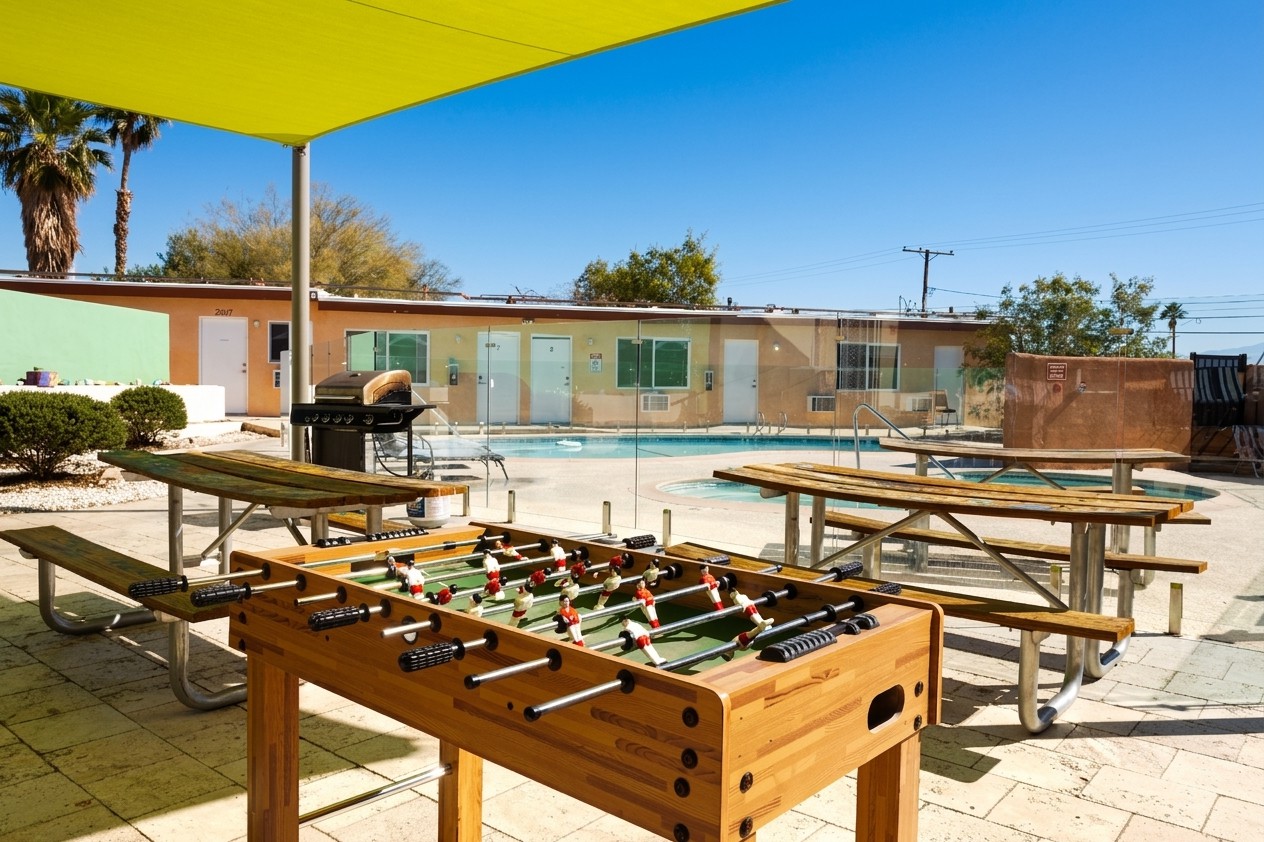 Calle Azteca Outdoor Amenities