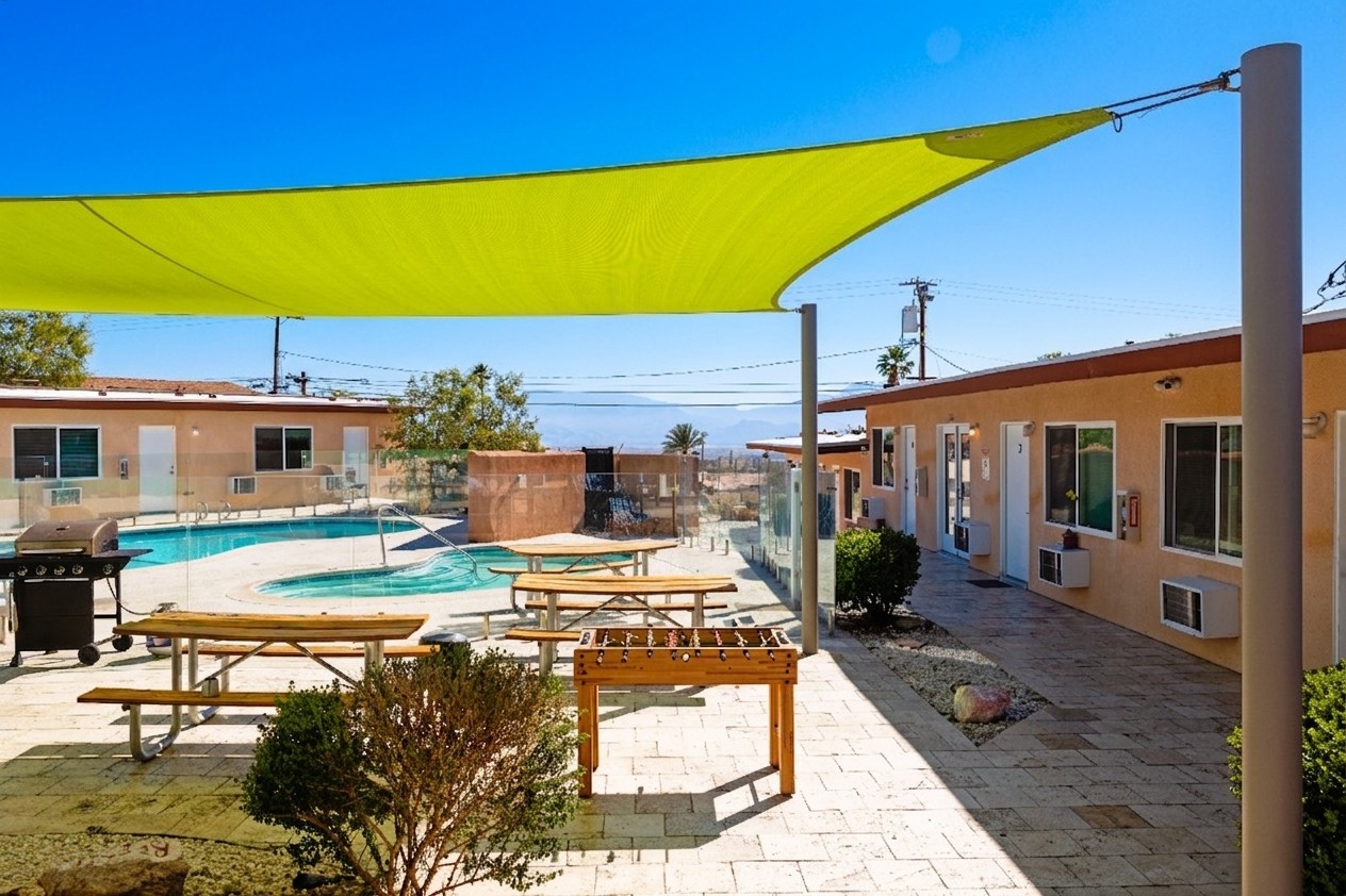 Calle Azteca Common Area 5