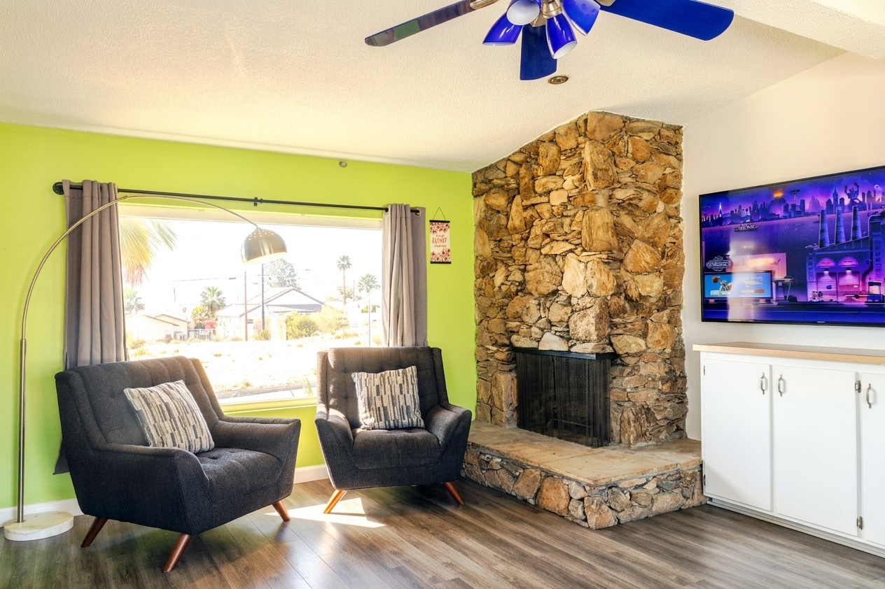 Mountain View Common Area